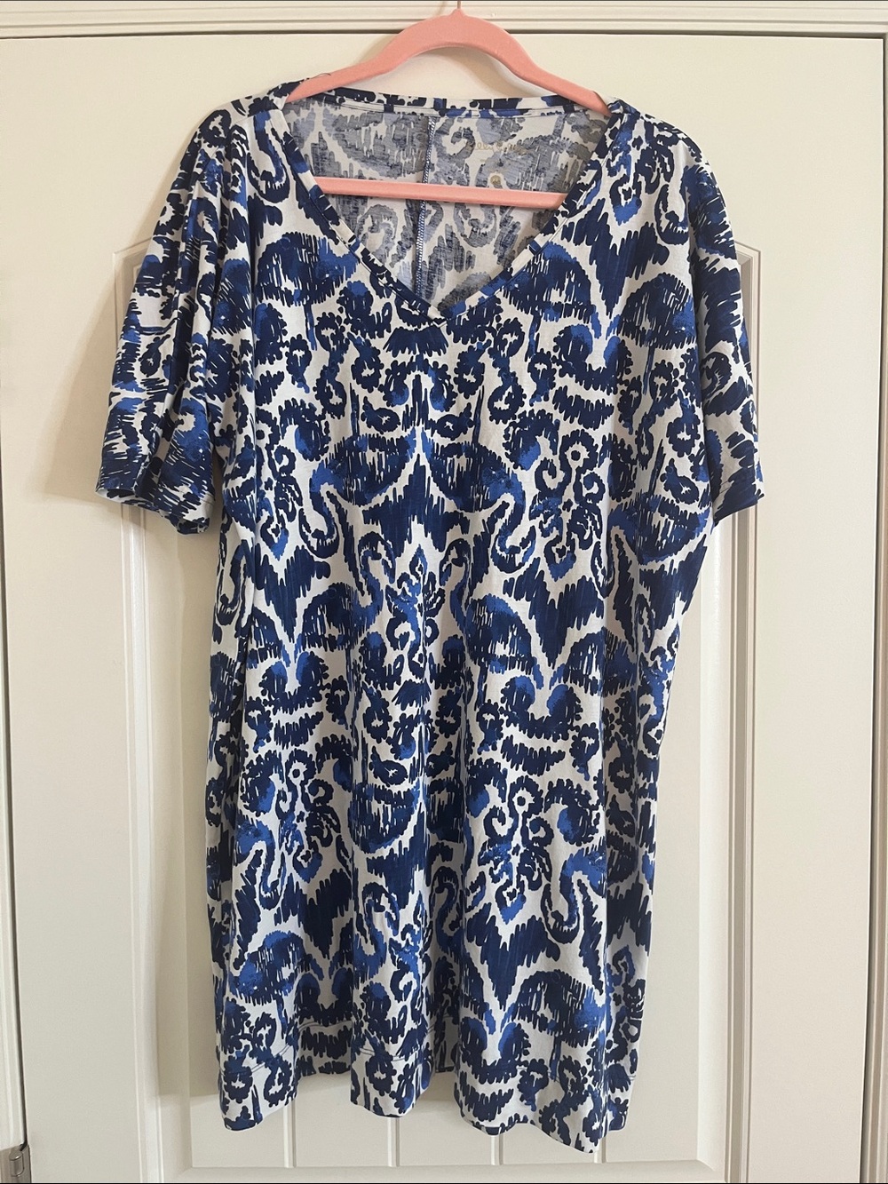 Lily Pulitzer-Cori, Blue & White V-Neck Patterned Women’s Mini Dress-XL